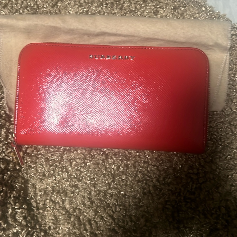 Burberry wallet